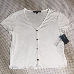 NWT White Crop Top With Buttons